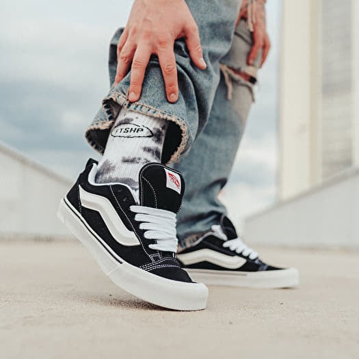 Vans basse noir et blanche store