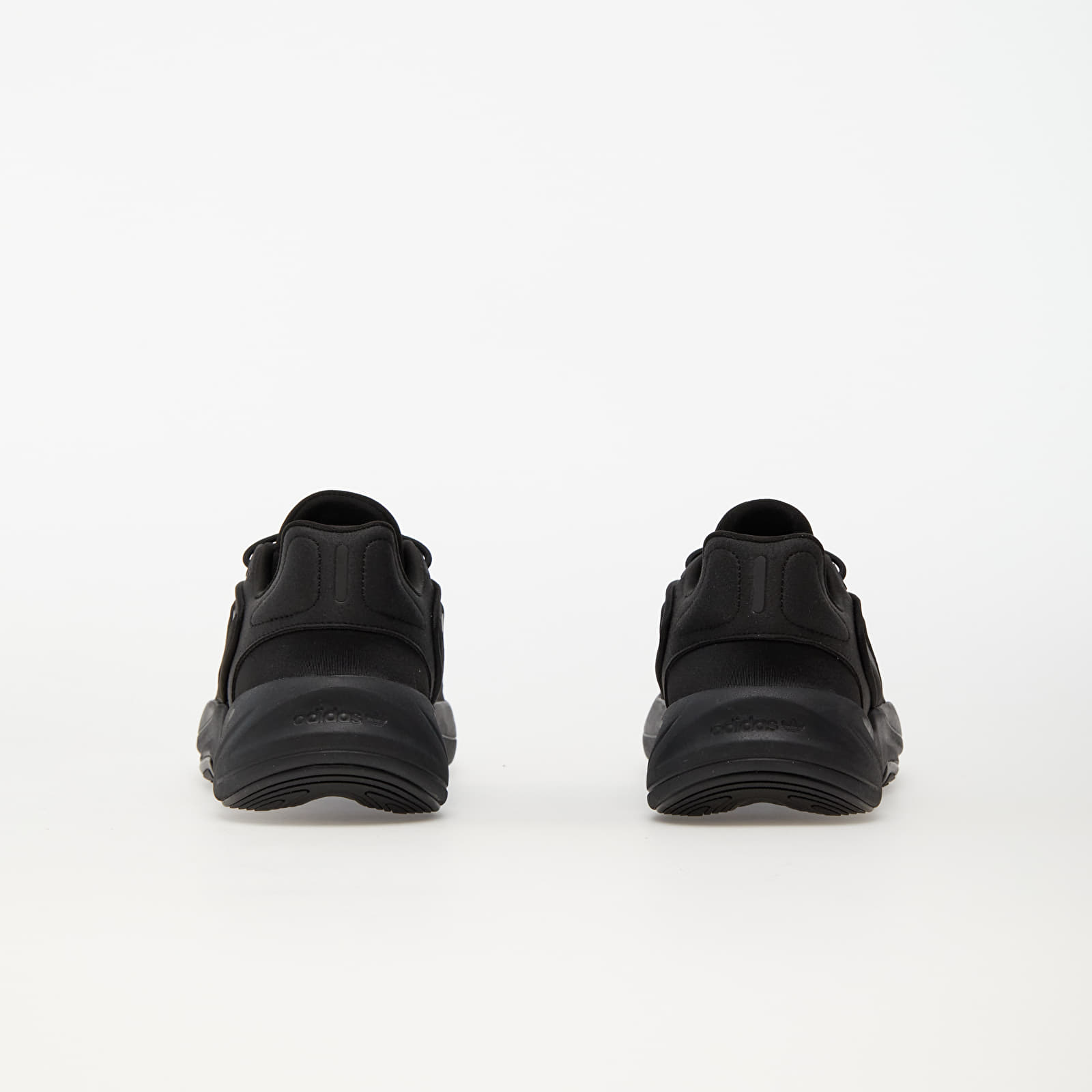 Pánské tenisky a boty adidas Originals Ozelia Cbalck/ Core Black/ Carbon