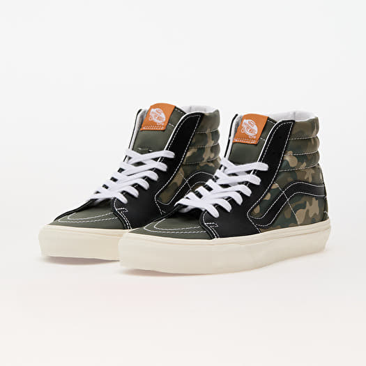 Men s sneakers and shoes Vans SK8 Hi Camo Multi Queens