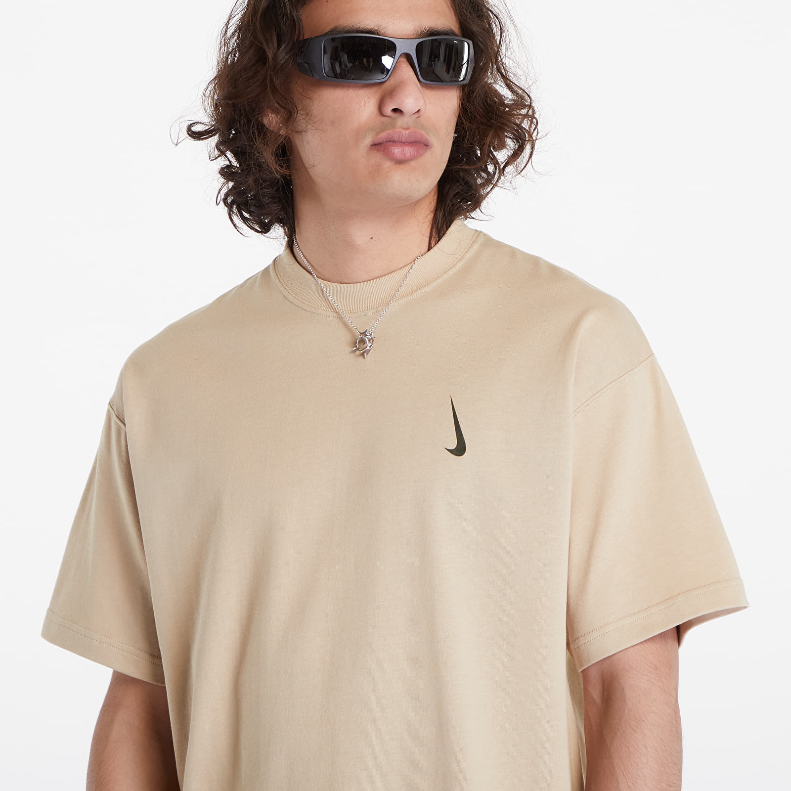 Pánská trička Nike x Billie Eilish Men's T-Shirt Mushroom/ Sequoia