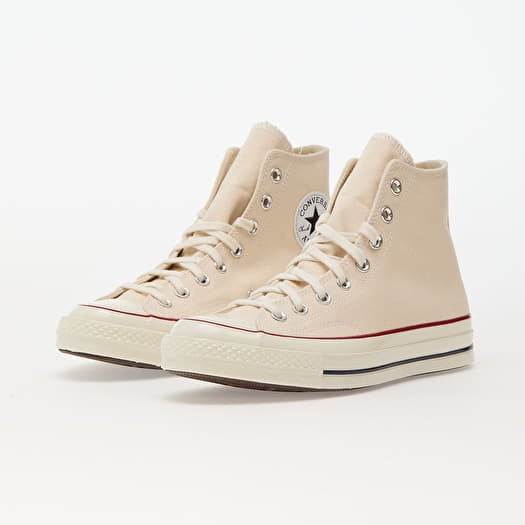 Scarpe e scarpe converse 2025