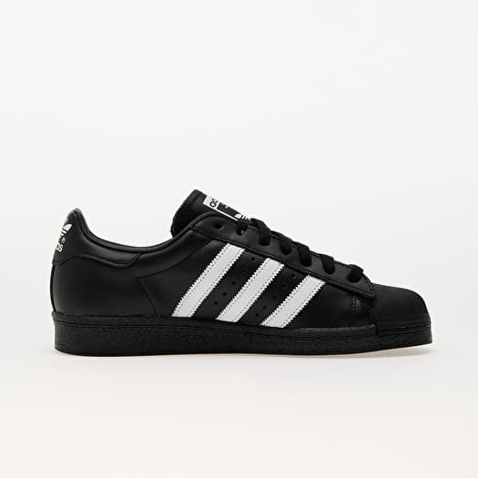 adidas Superstar 82