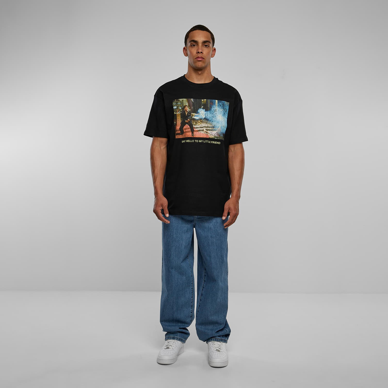 T-shirts  Urban Classics Scarface Little Friend Oversize Tee Black