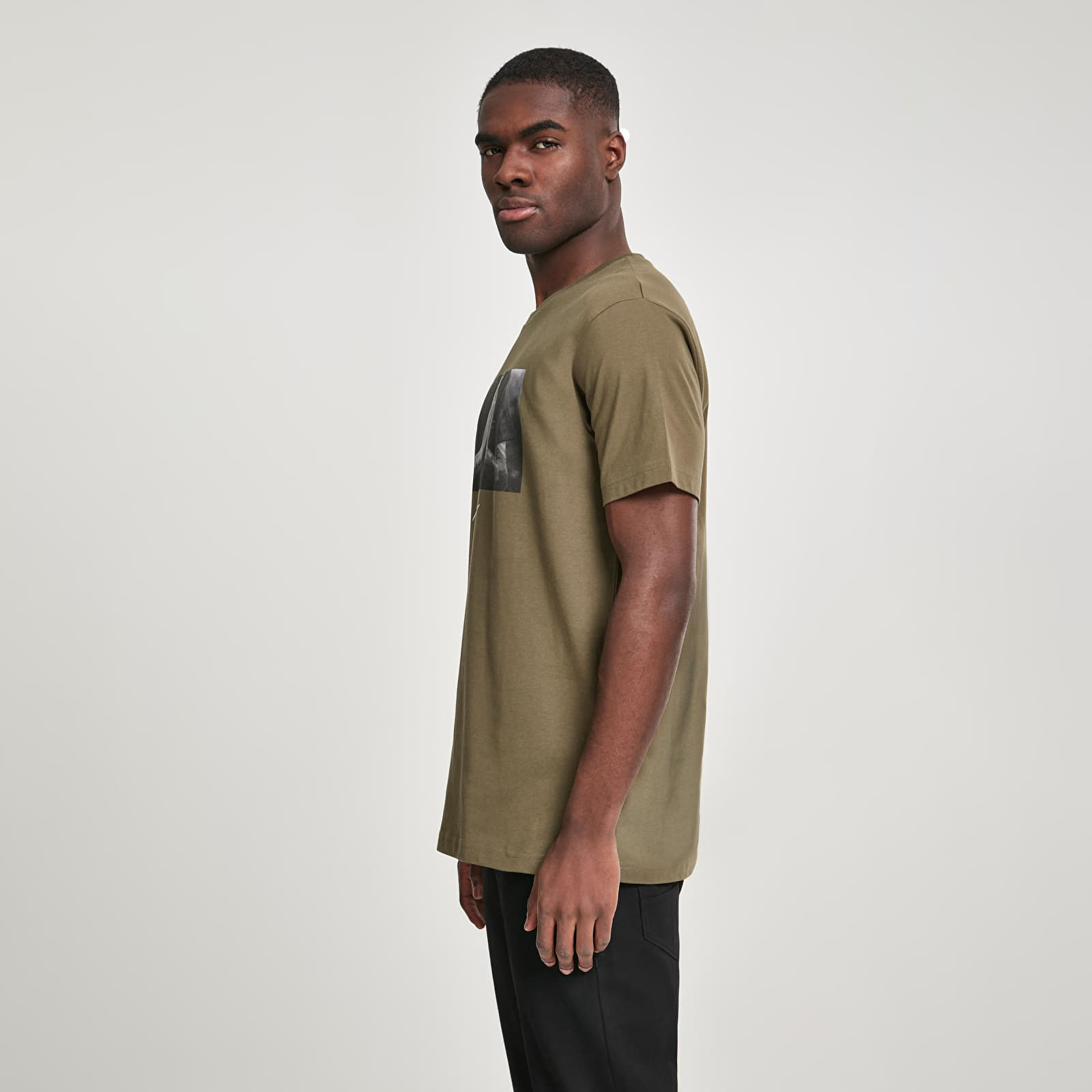 Majice i košulje Urban Classics Pray Tee Olive