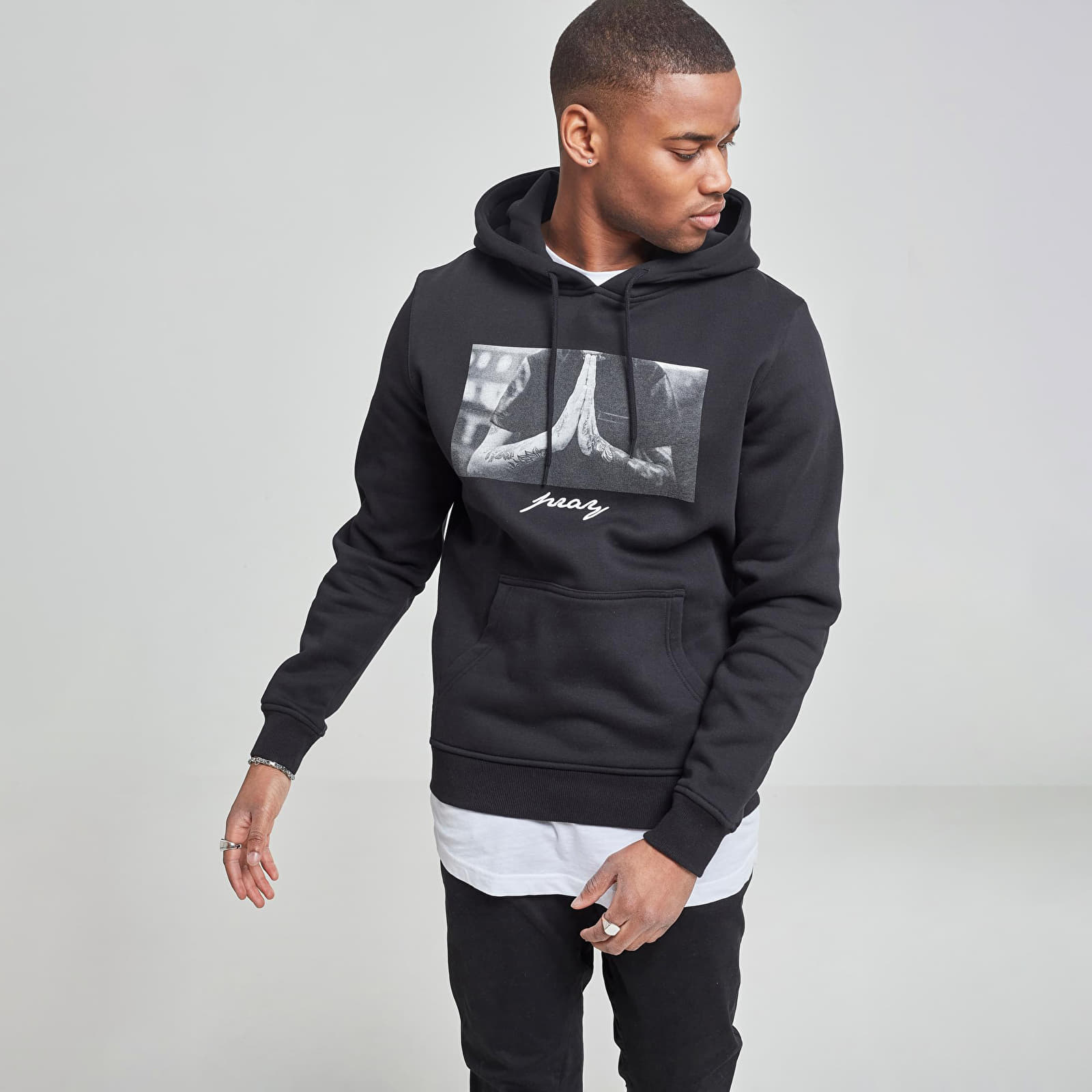 Hoodies and sweatshirts  Urban Classics Pray Hoody Black