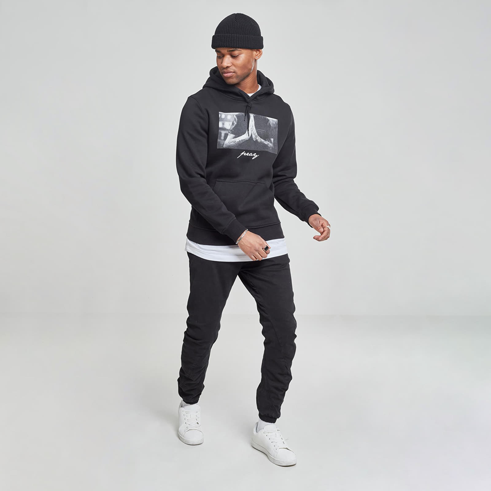 Hoodies and sweatshirts  Urban Classics Pray Hoody Black