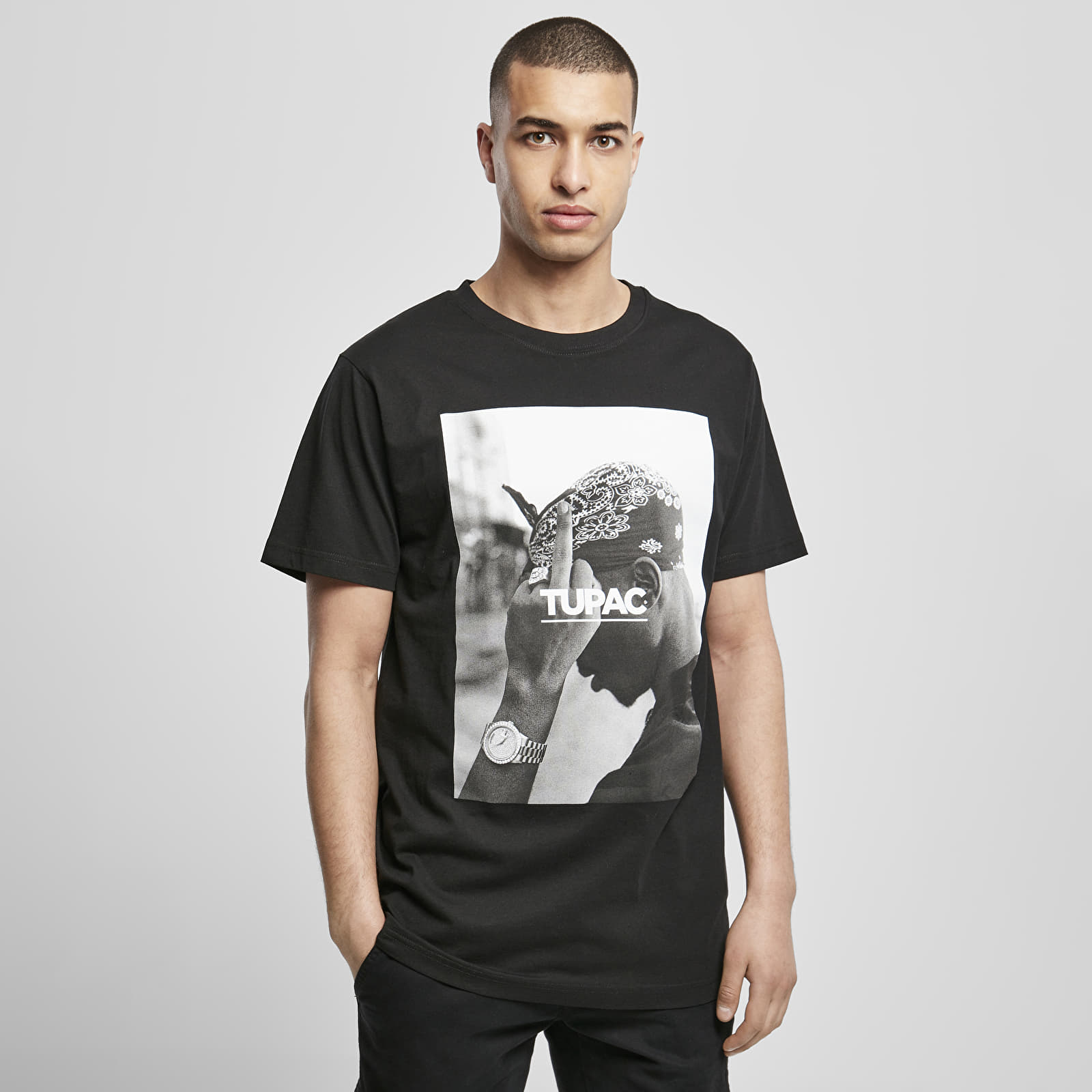 T-shirts Urban Classics 2Pac F*ck The World Tee Black