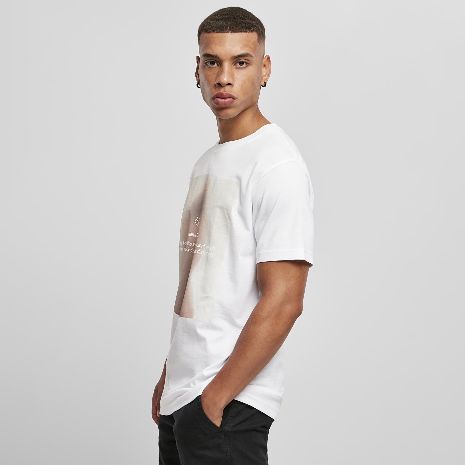 T-shirts Urban Classics Sensitive Content Tee White
