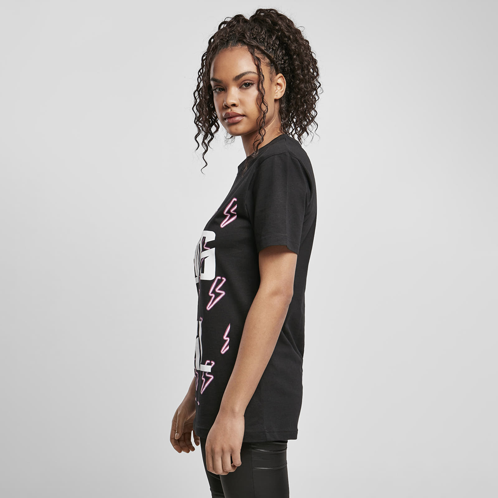 Футболки Urban Classics Ladies 90ies Girl Tee Black