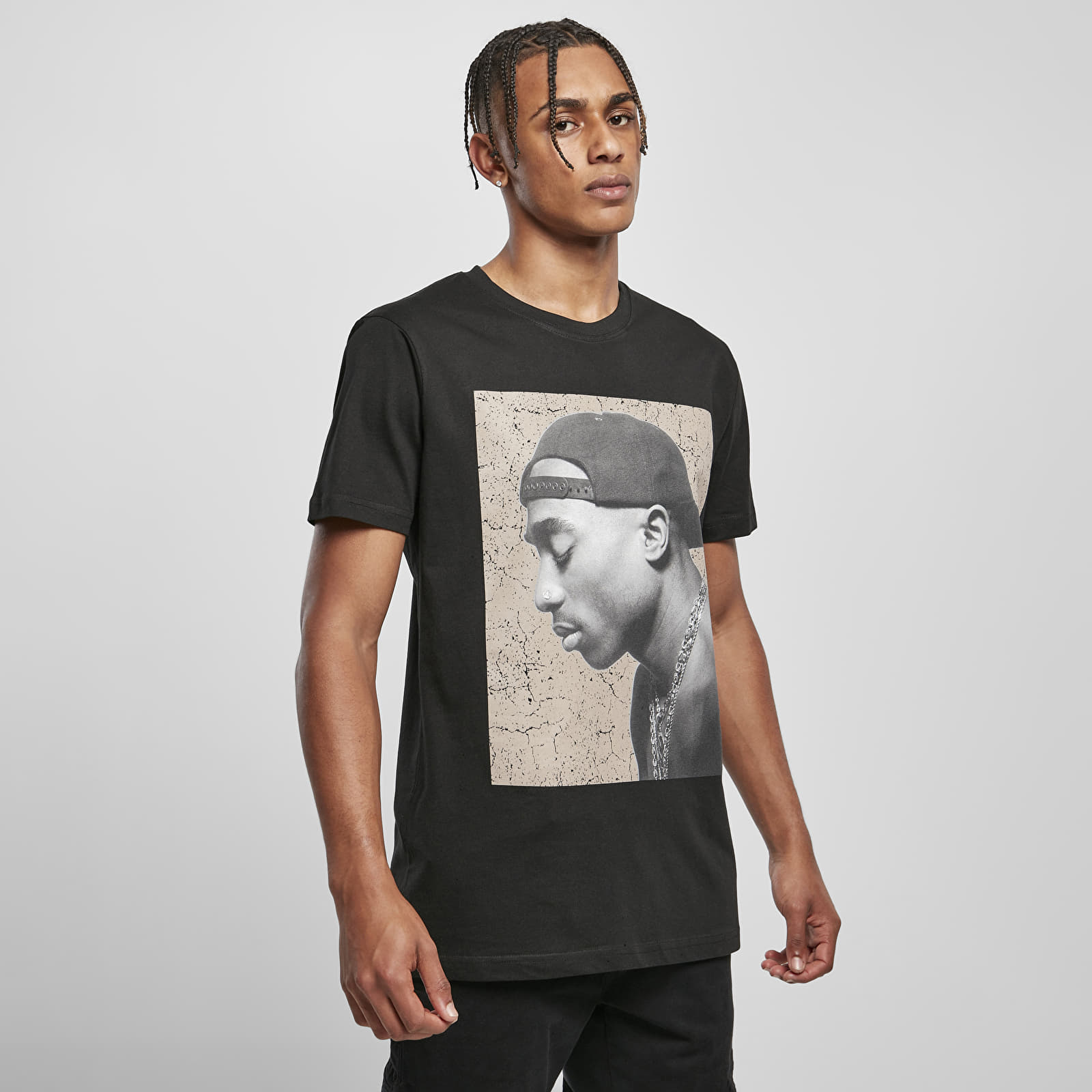 Camisetas Urban Classics Tupac Cracked Background Tee Black