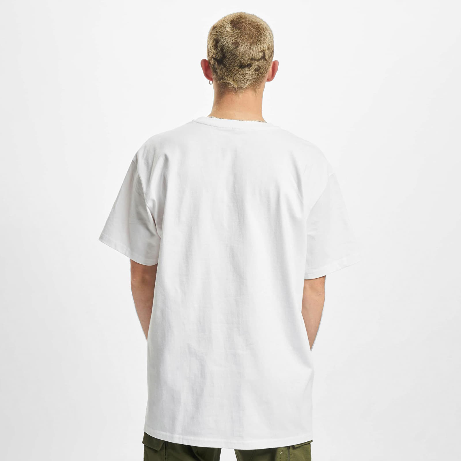 T-shirts Urban Classics Wu-Tang Forever Oversize Tee White
