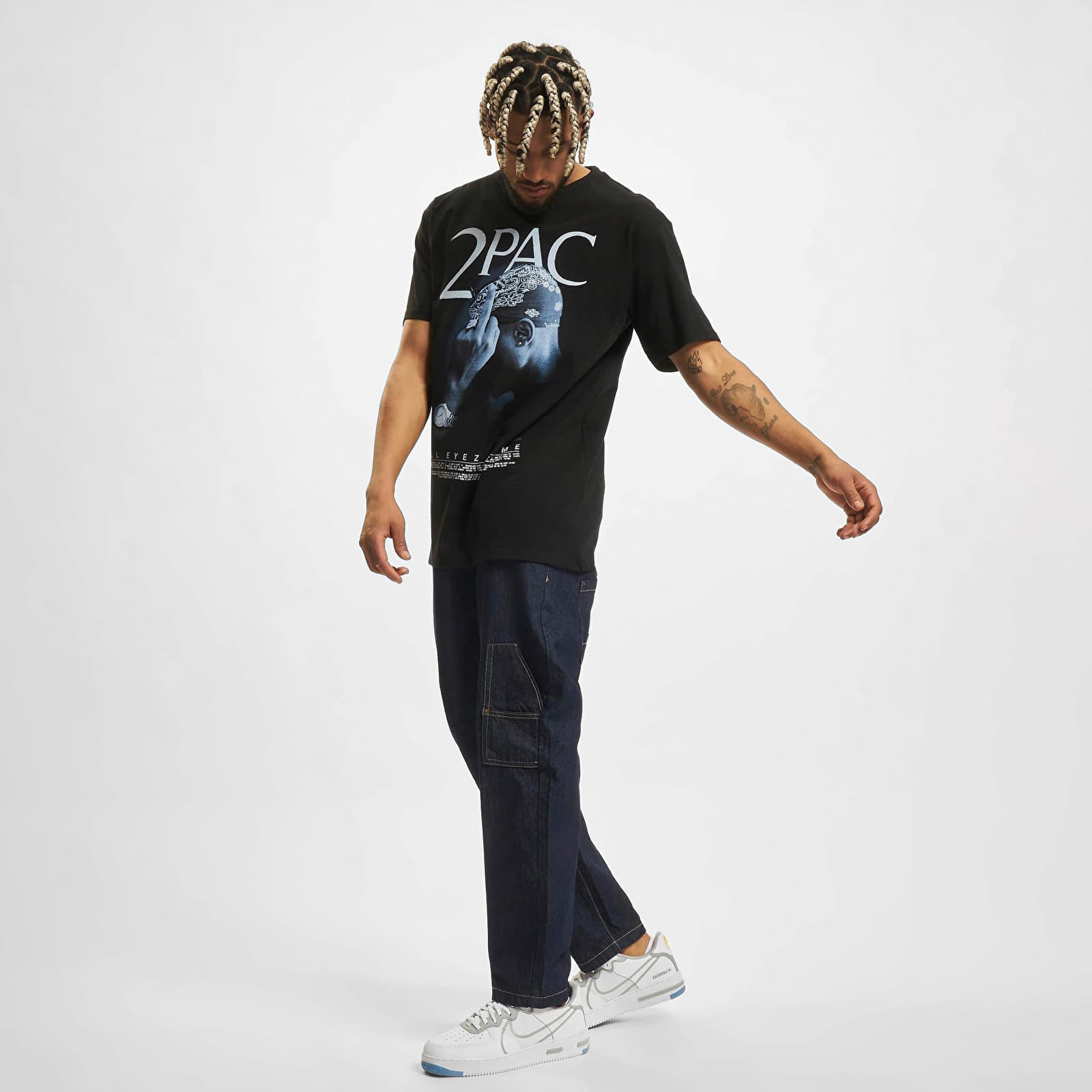 T-shirts Urban Classics Tupac All F*ck the World 2.0 Oversize Tee Black