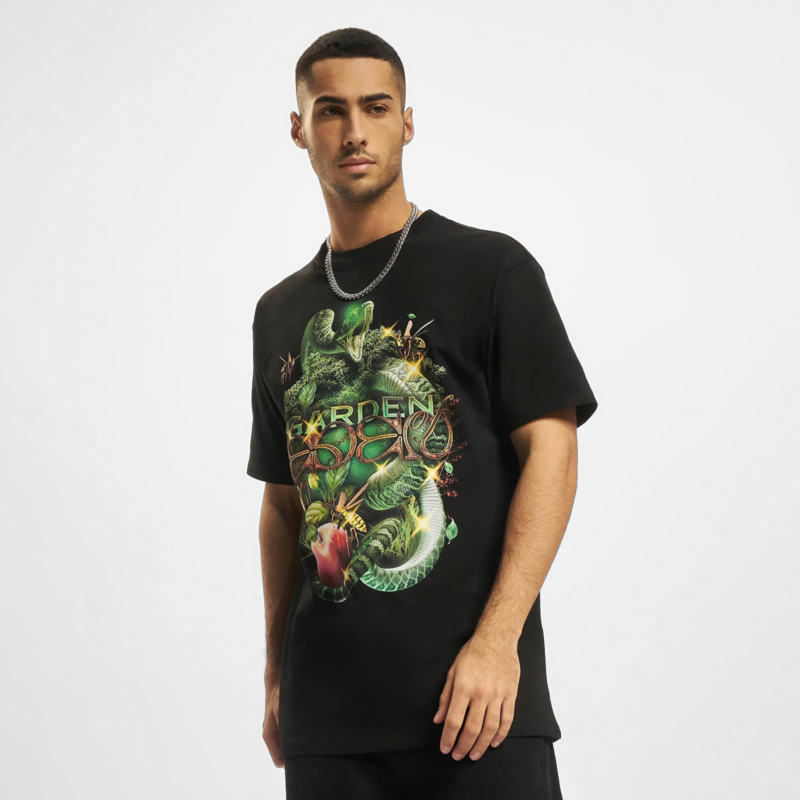 Tričko Urban Classics Garden Of Eden Oversize Tee Black XL