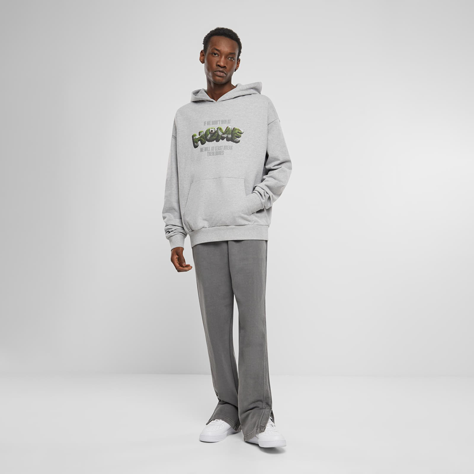Регланы и толстовки Urban Classics Home Ultraheavy Oversize Hoodie Grey