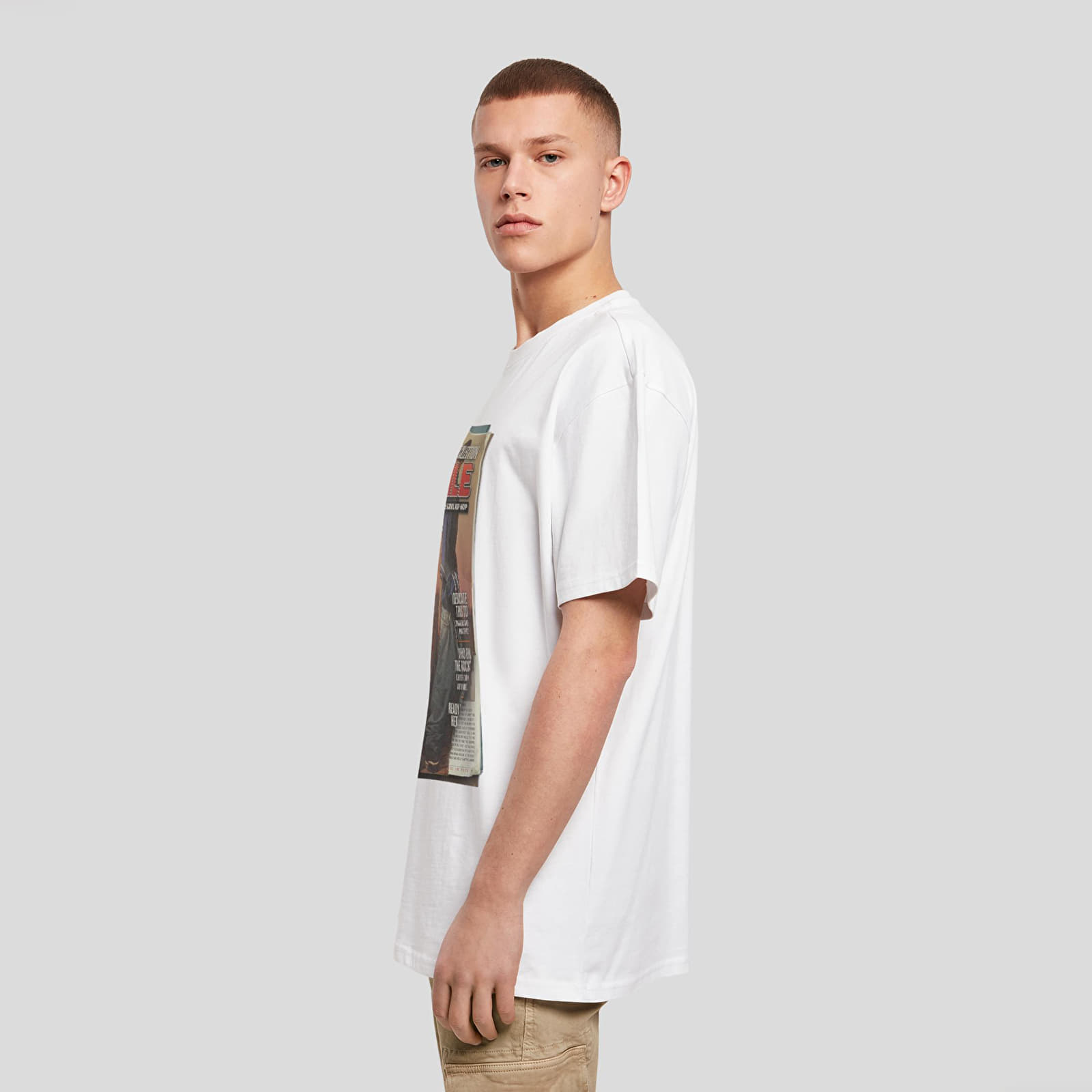 Футболки Urban Classics Upscale Magazine Oversize Tee White