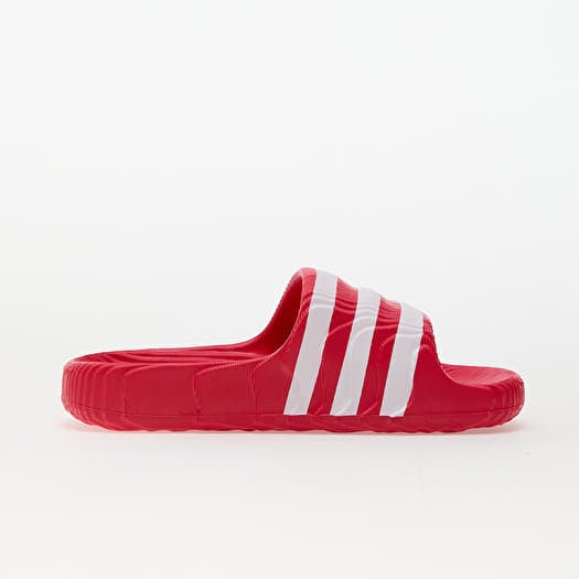 Turnschuhe und Schuhe fur Manner adidas Adilette 22 Better Scarlet Ftw White Ftw White Queens