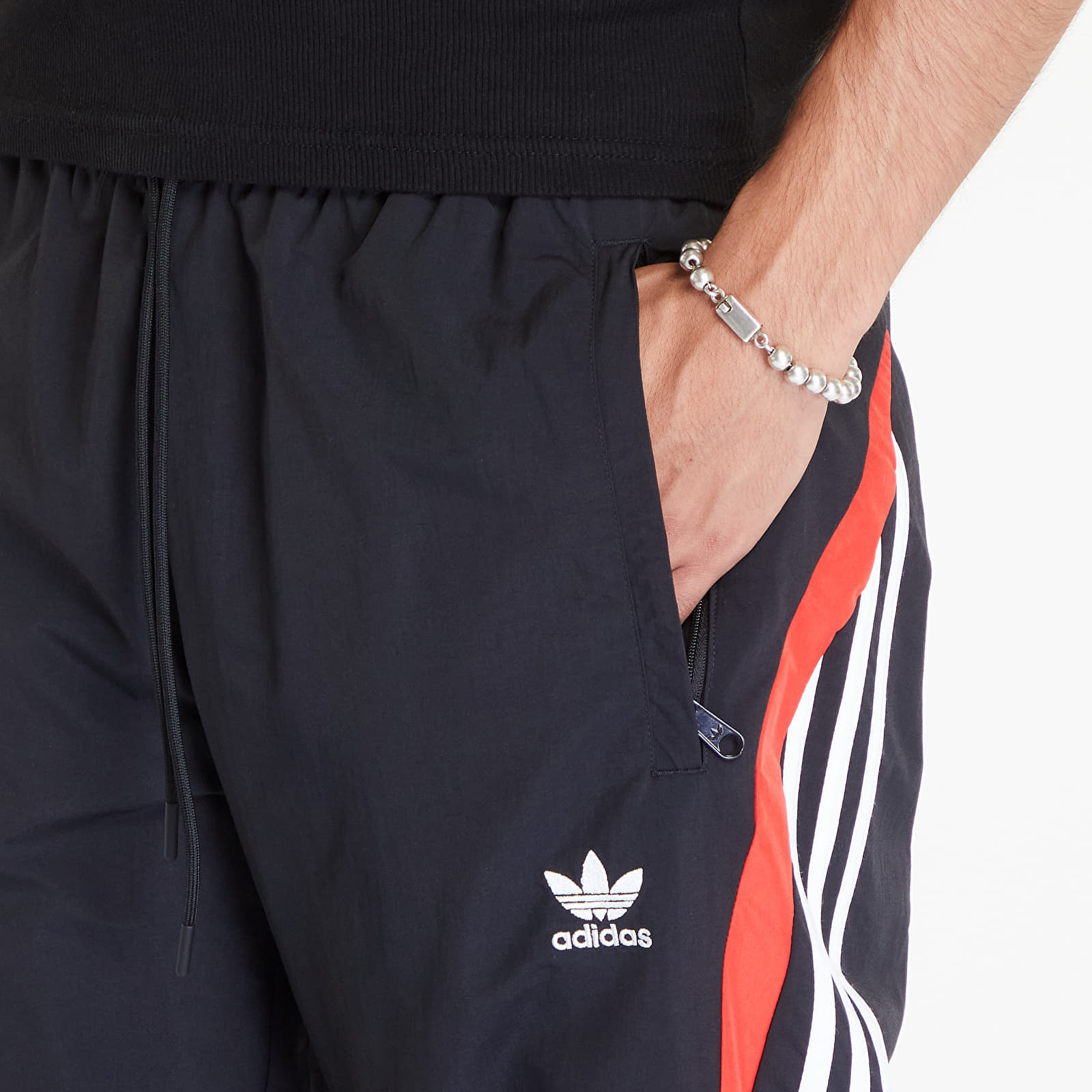 Pantaloni adidas Archive Pant Black/ Better Scarlet - 1 | YEO