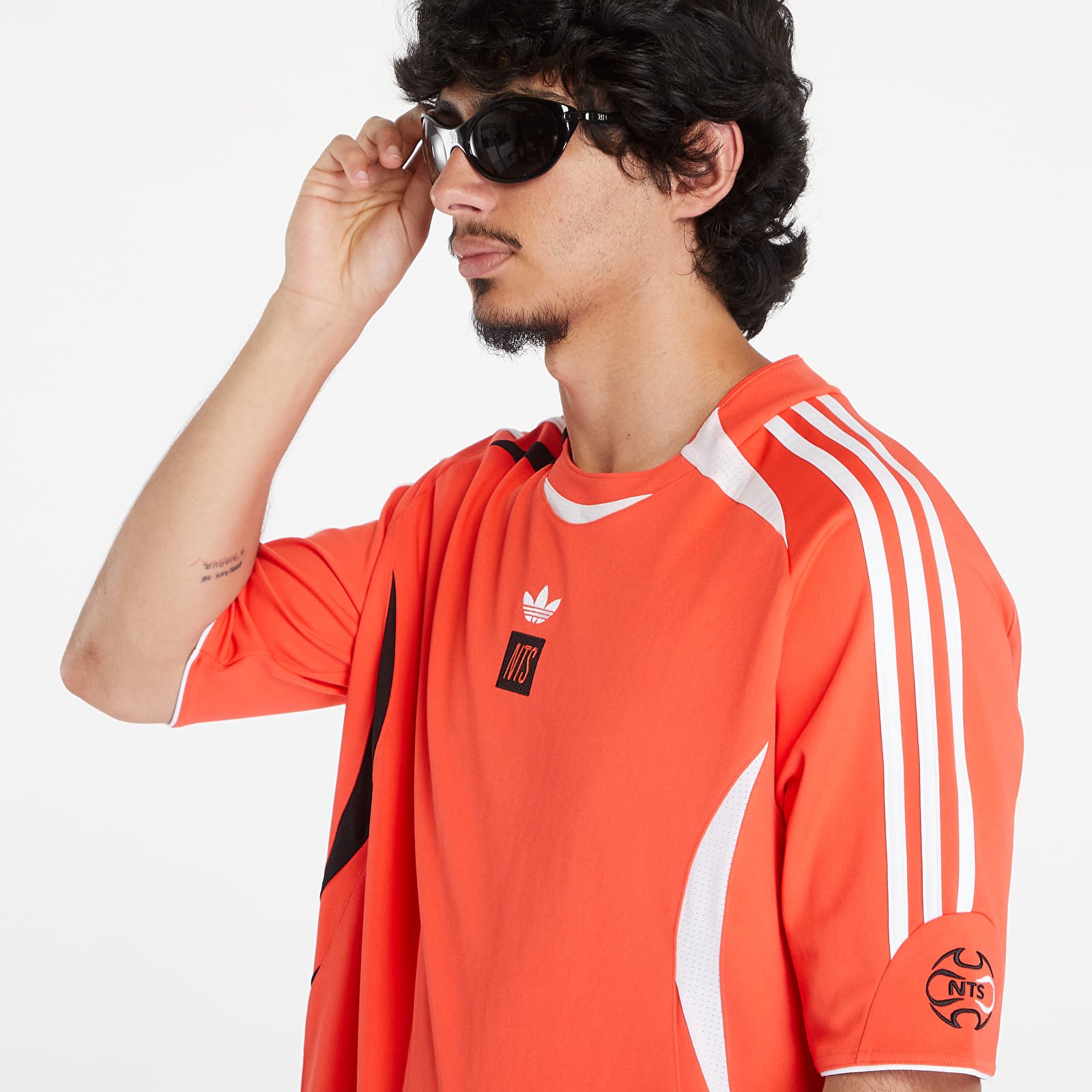 Dresy adidas x NTS Radio Jersey 2 Bright Red
