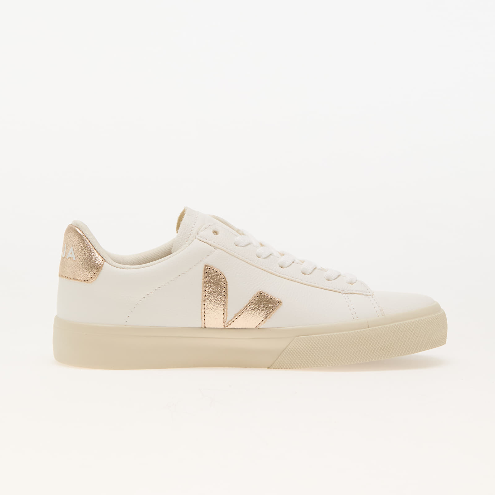 Women's sneakers and shoes Veja Campo Chromefree Extra White/ White Platine