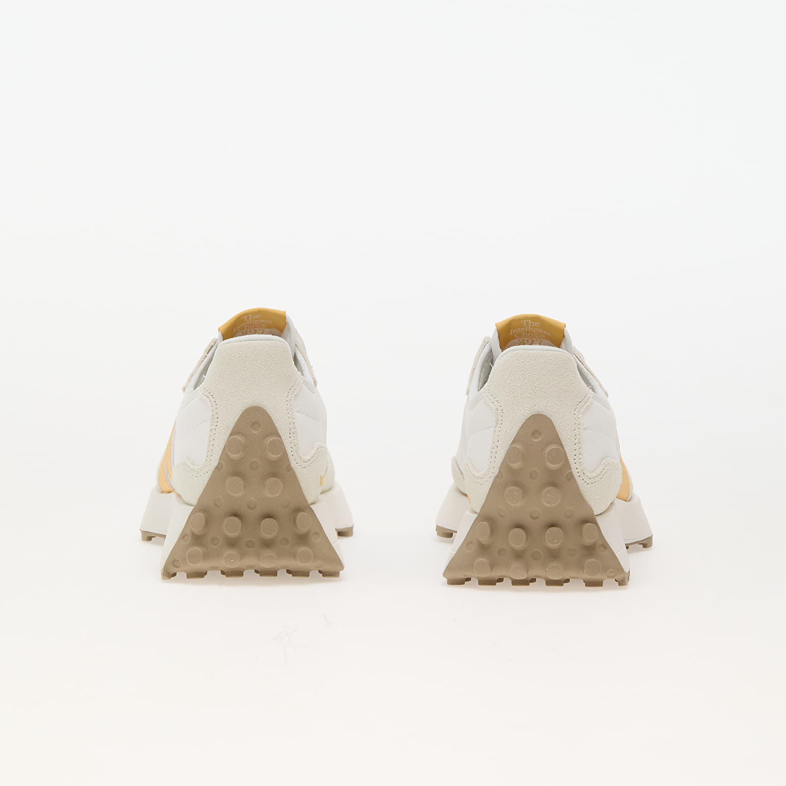 Sneakers und Schuhe für Frauen New Balance 327 Sea Salt/ Sand Stone
