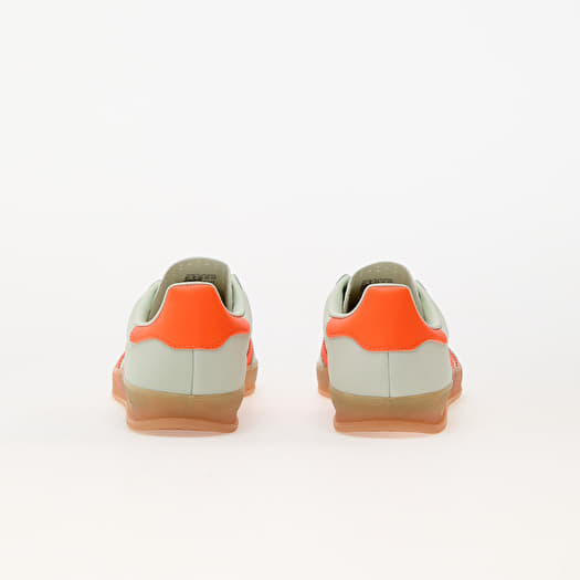 adidas Gazelle Indoor W Linen Green/ Solar Orange/ Gum | Queens adidas Gazelle Indoor W Linen Green/ Solar Orange/ Gum | Queens