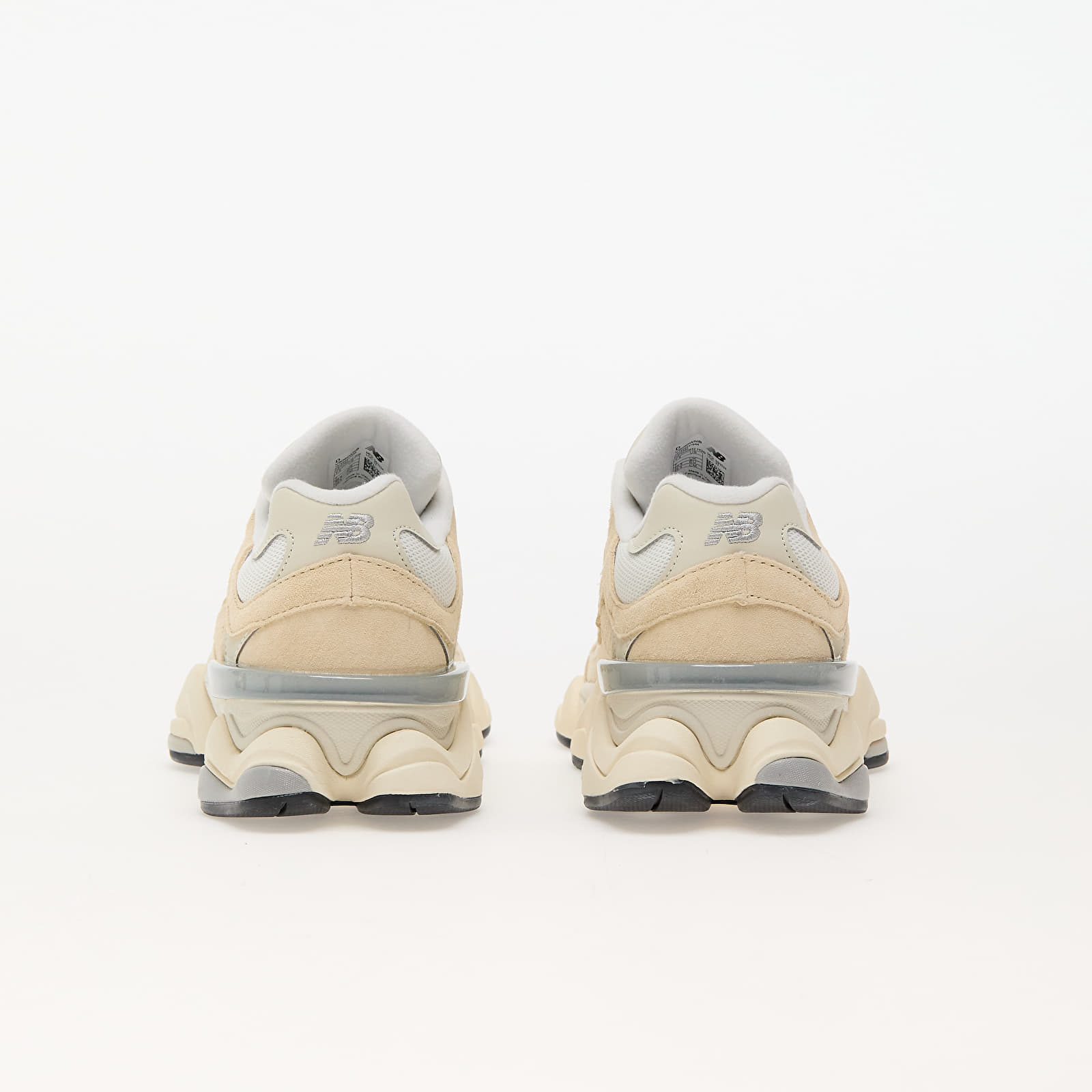 Men's sneakers and shoes New Balance 9060 White/ Beige