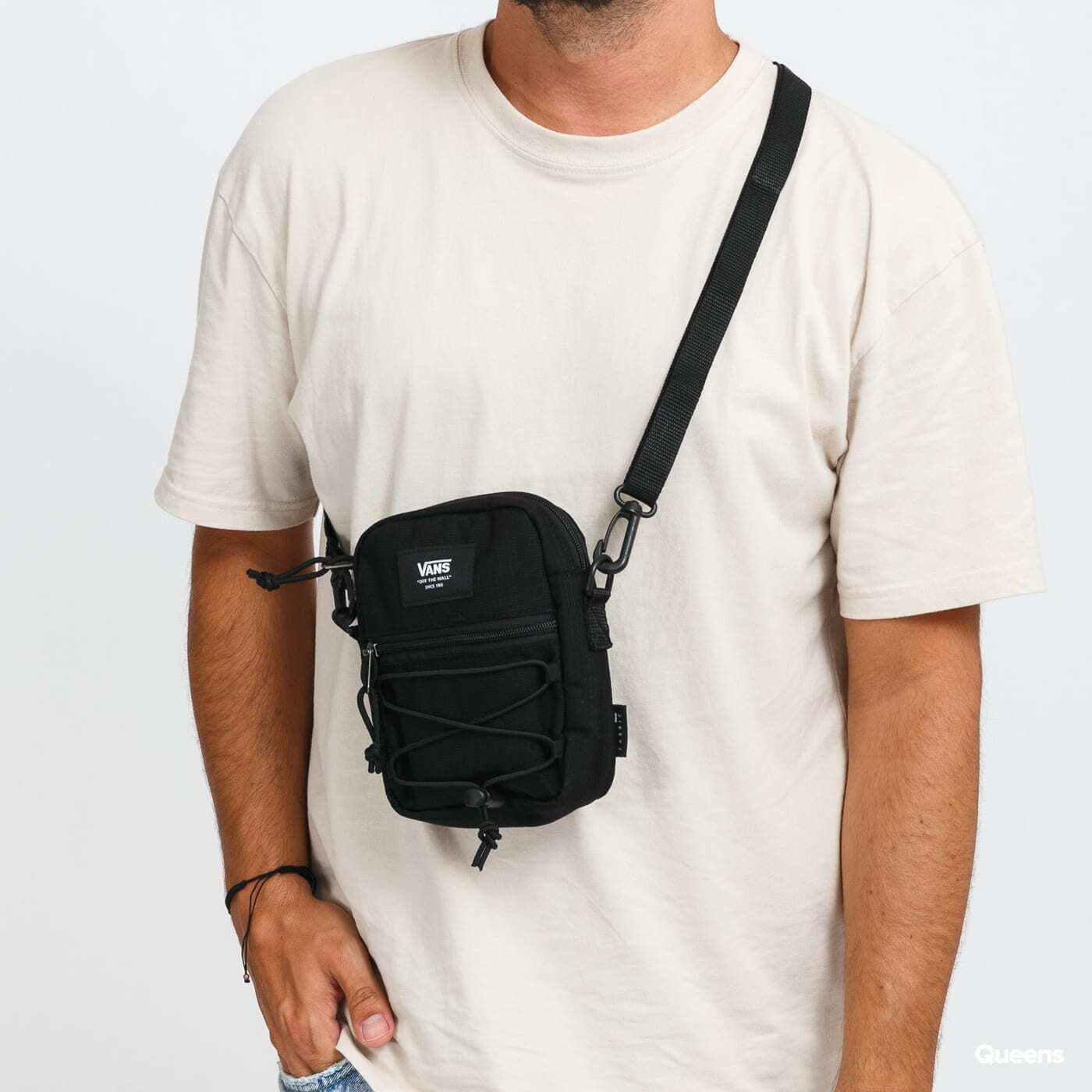 Bail shoulder bag shop