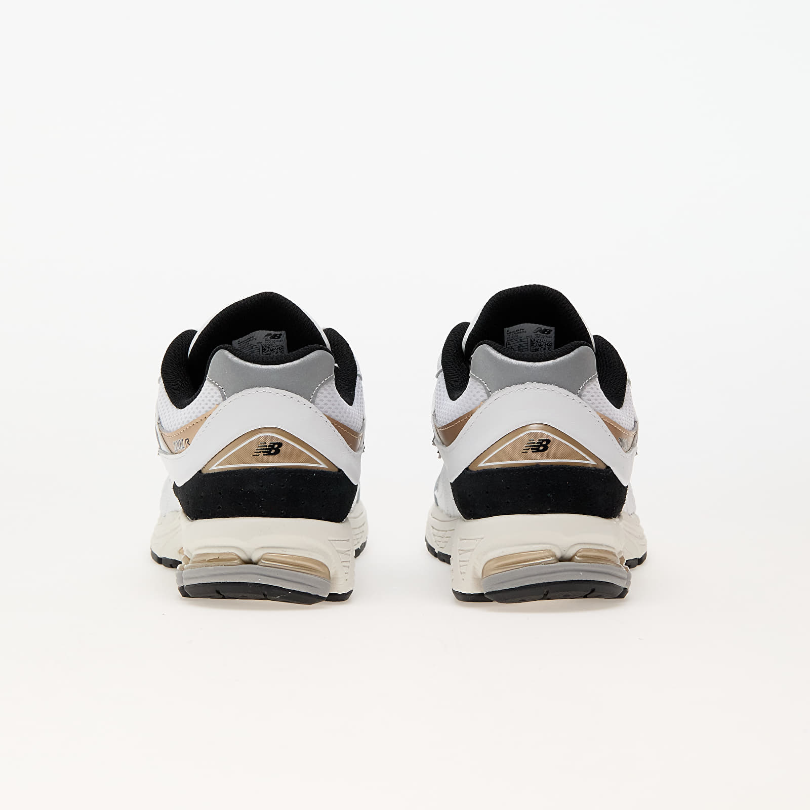 Men's sneakers and shoes New Balance 2002R White/ Black