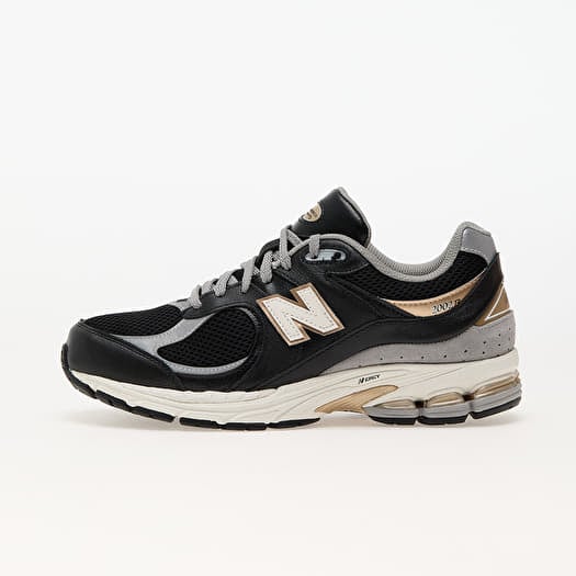 New Balance 2002R Black