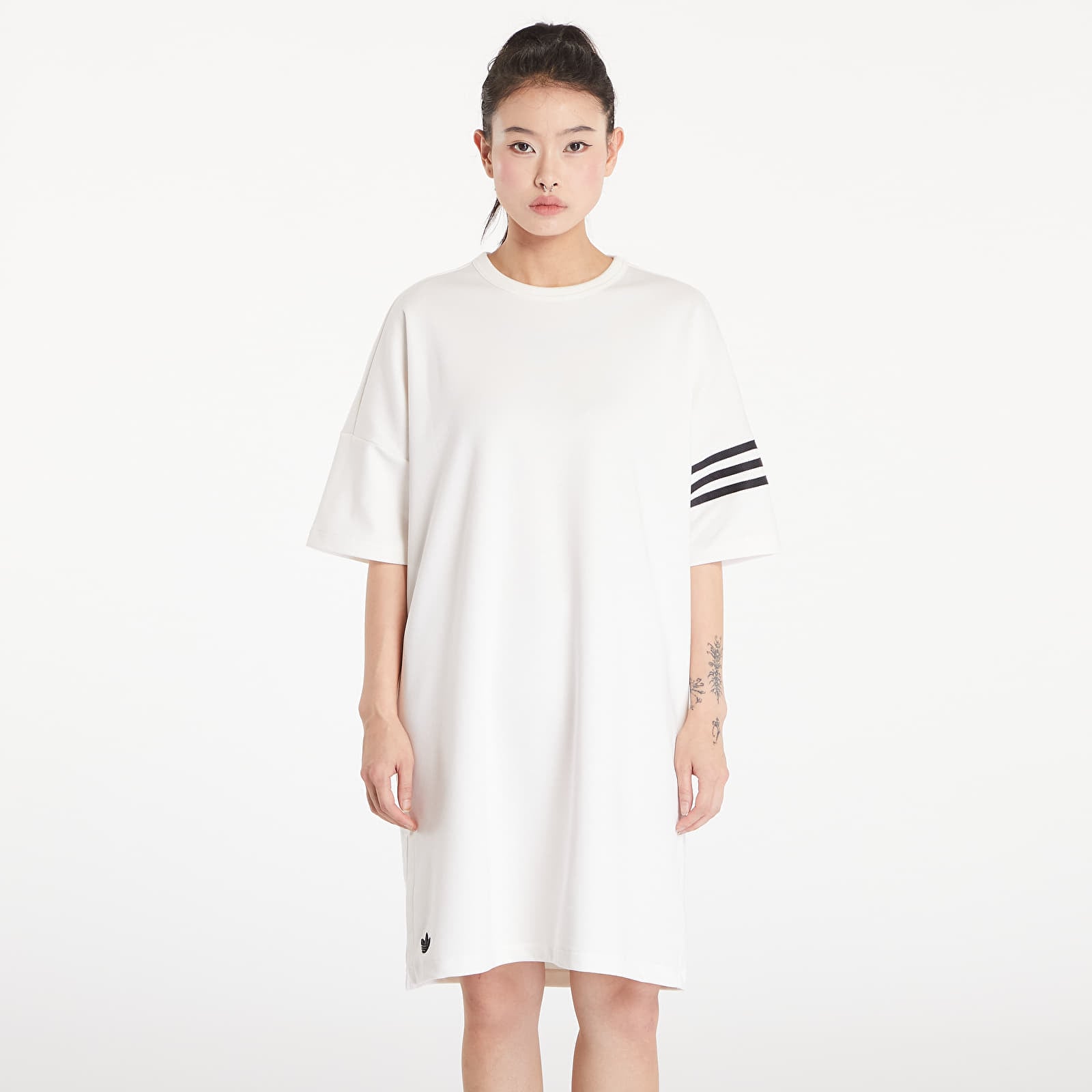 Šaty adidas Neuclassics Dress Cloud White