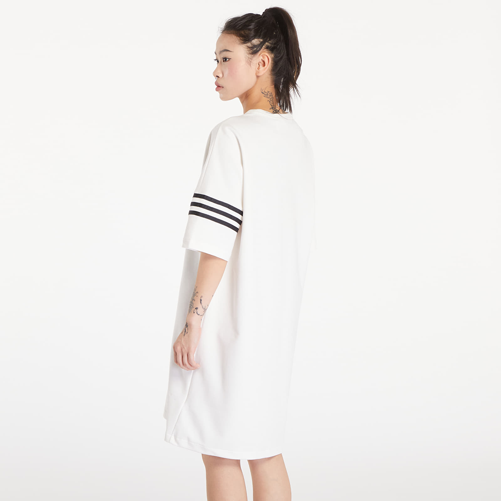 Šaty adidas Neuclassics Dress Cloud White