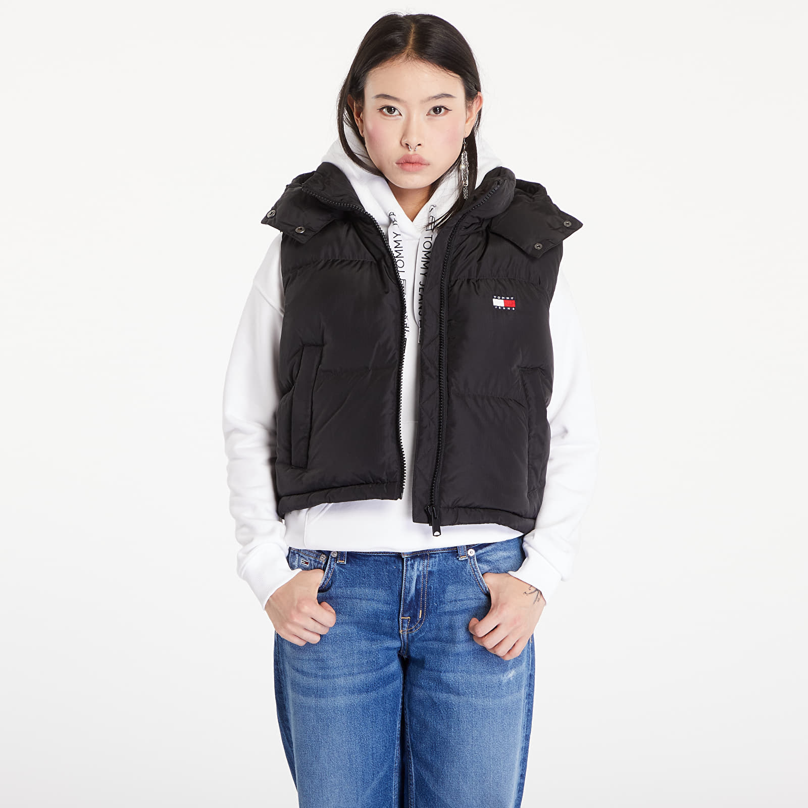 Sieviešu kardigāns Tommy Jeans Crop Alaska Puffer Vest Black