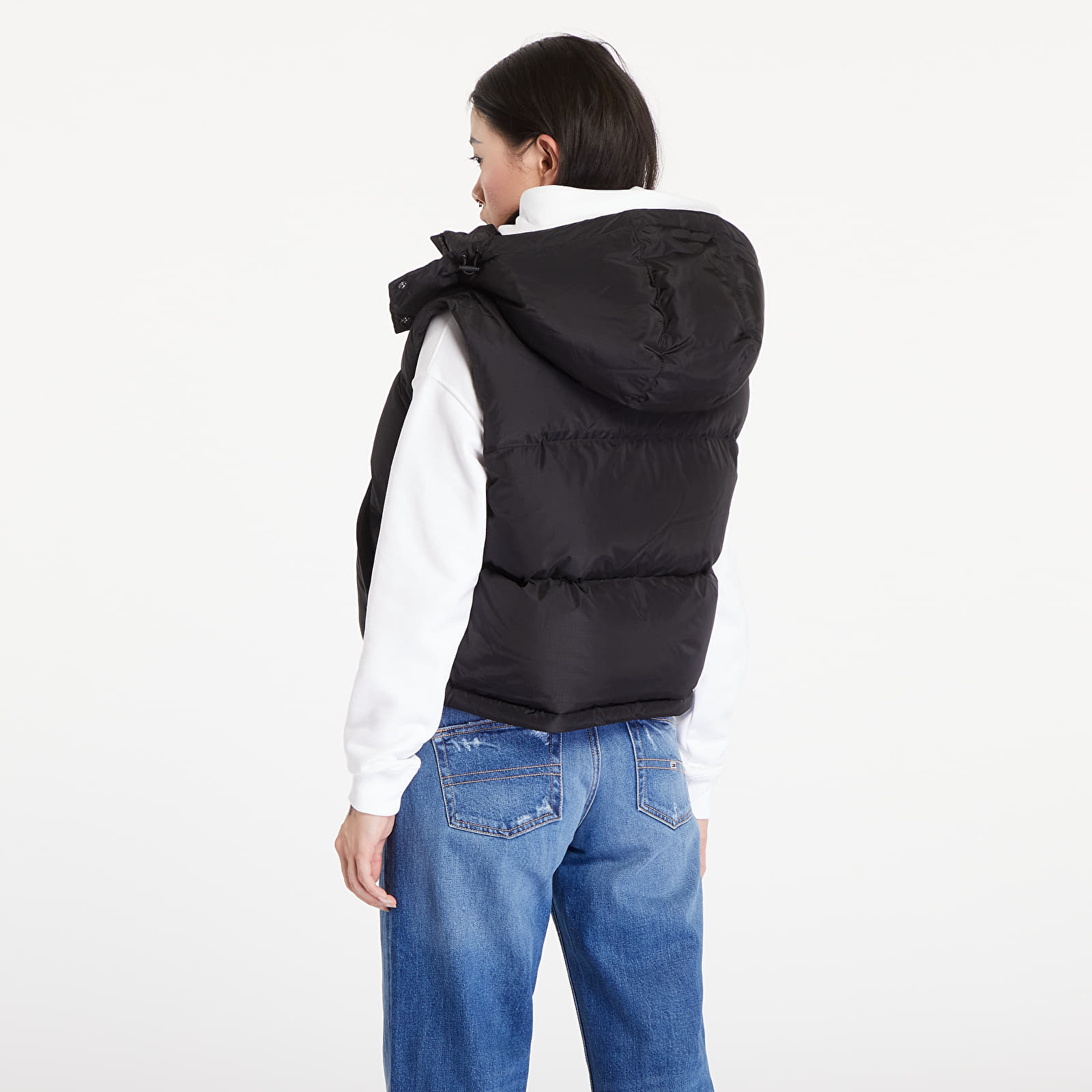 Sieviešu kardigāns Tommy Jeans Crop Alaska Puffer Vest Black