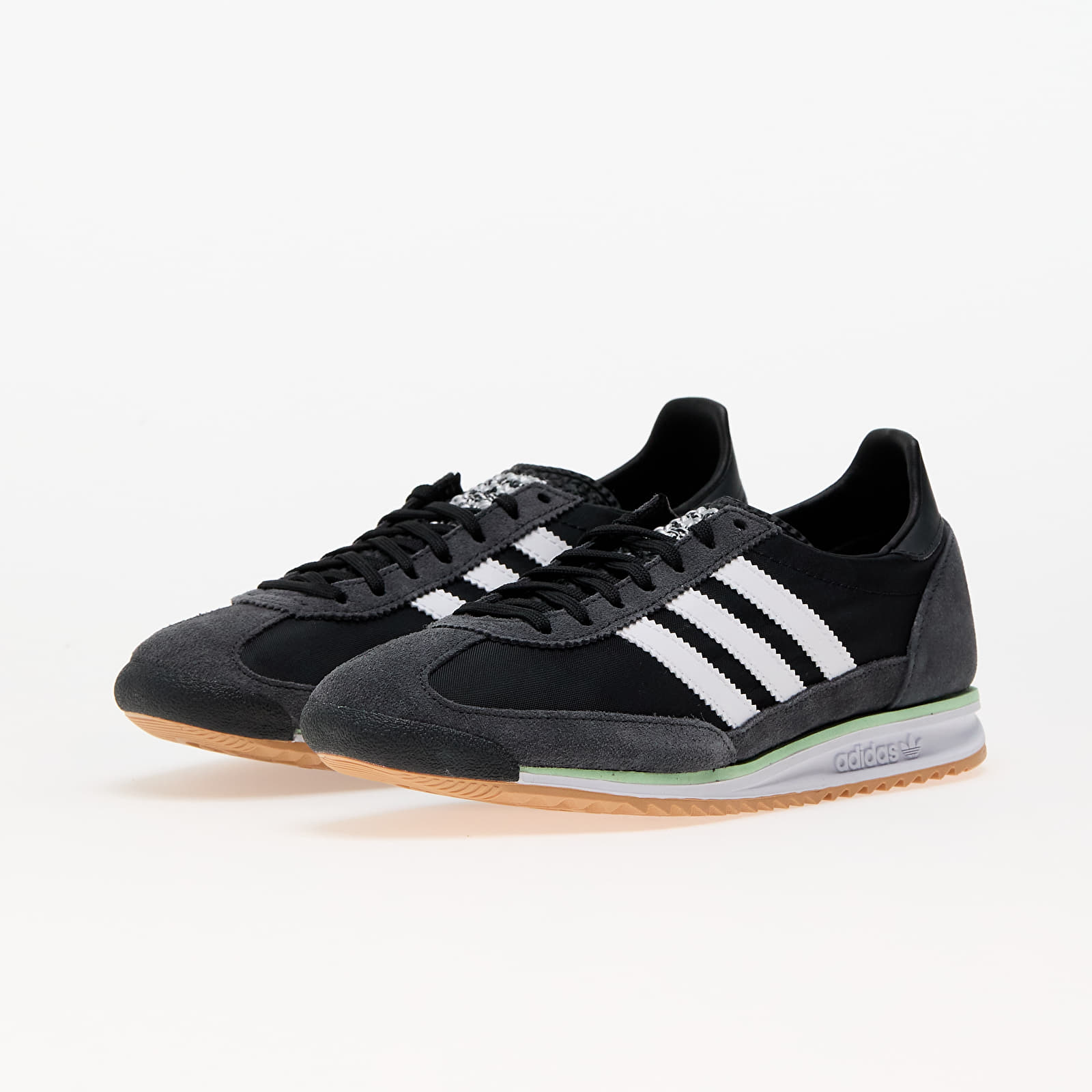 Naiste tossud ja kingad adidas SL 72 Og W Core Black/ Ftw White/ Carbon