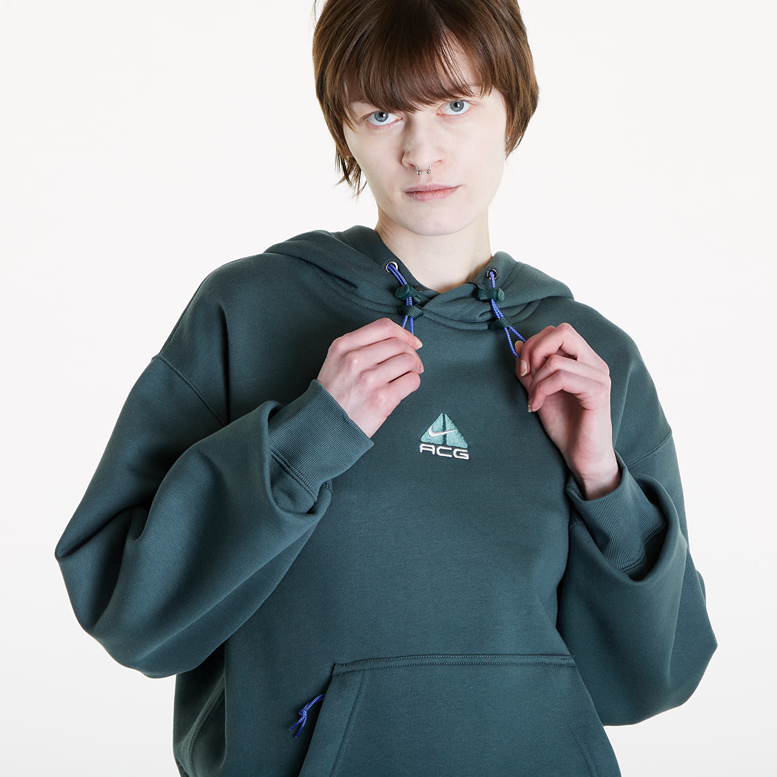 Mikiny Nike ACG Therma-FIT Fleece Pullover Hoodie UNISEX Vintage Green/ Summit White
