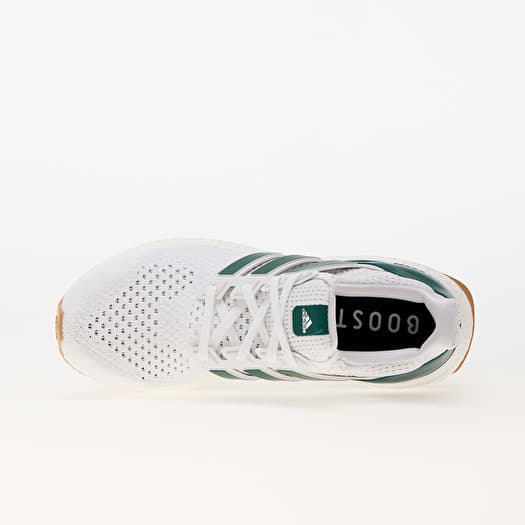 Baskets et chaussures pour hommes adidas UltraBOOST 1.0 Ftw White Collegiate Green Gum Queens