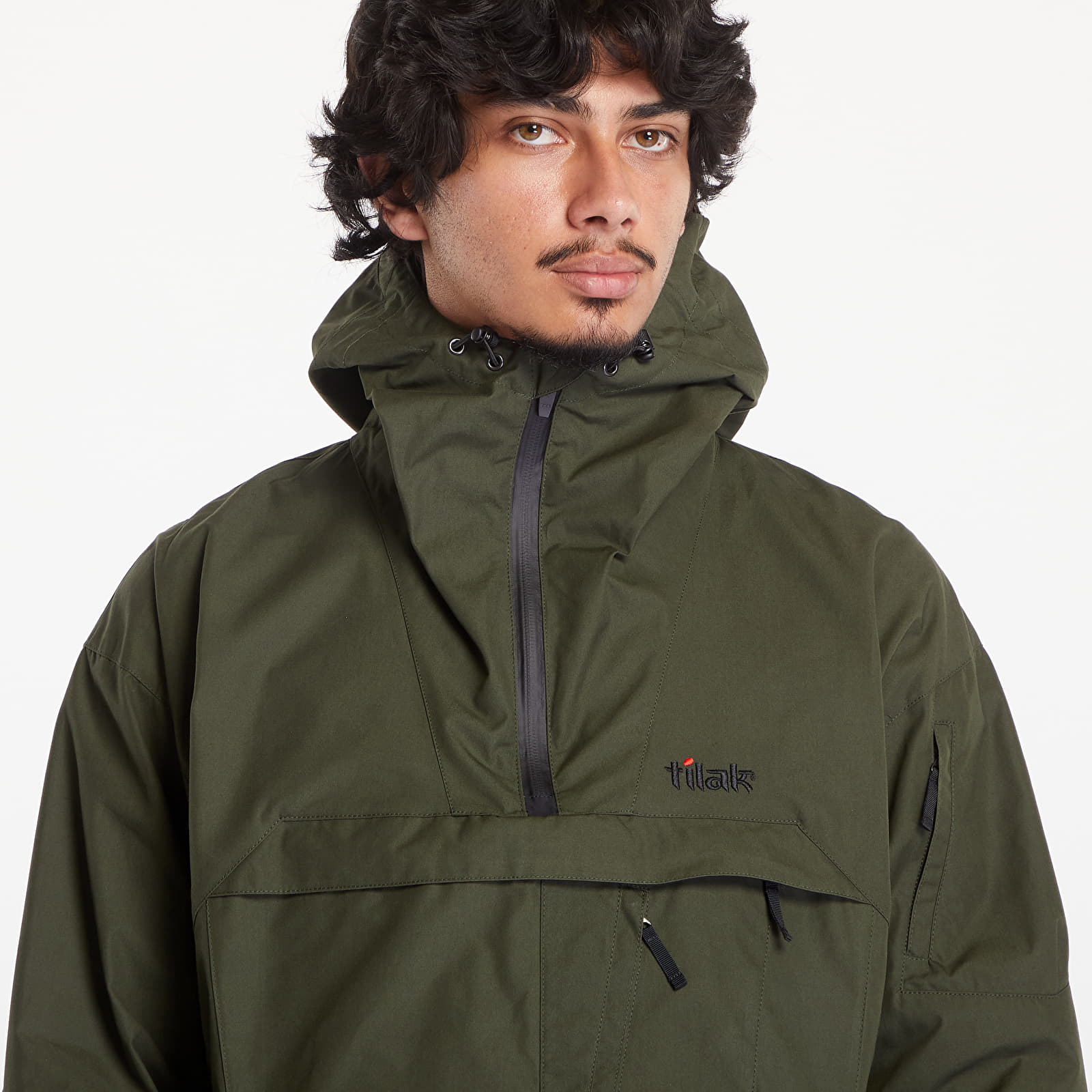Windbreakers Tilak Odin Ventile Anorak Olive Queens