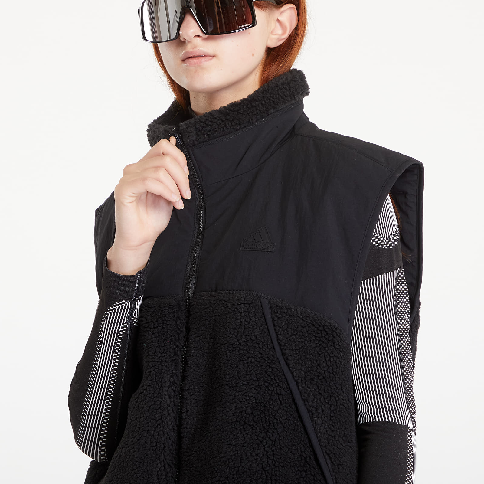Чоловічі жилети adidas City Escape Reversible Vest Black/ Black