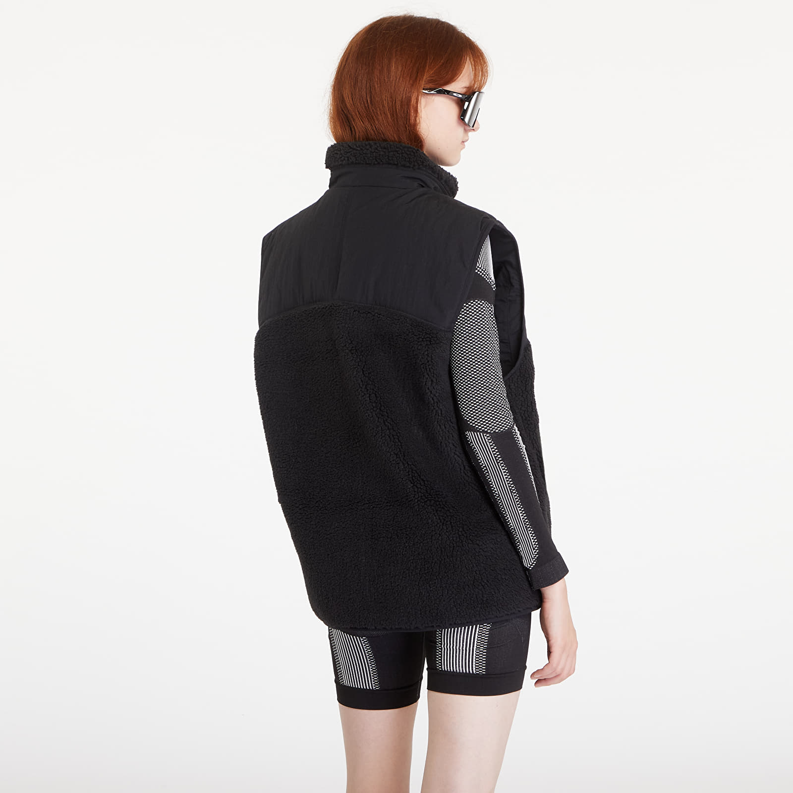 Чоловічі жилети adidas City Escape Reversible Vest Black/ Black