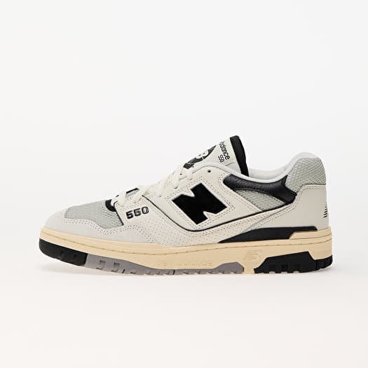 Baskets et chaussures pour hommes New Balance 550 White Queens