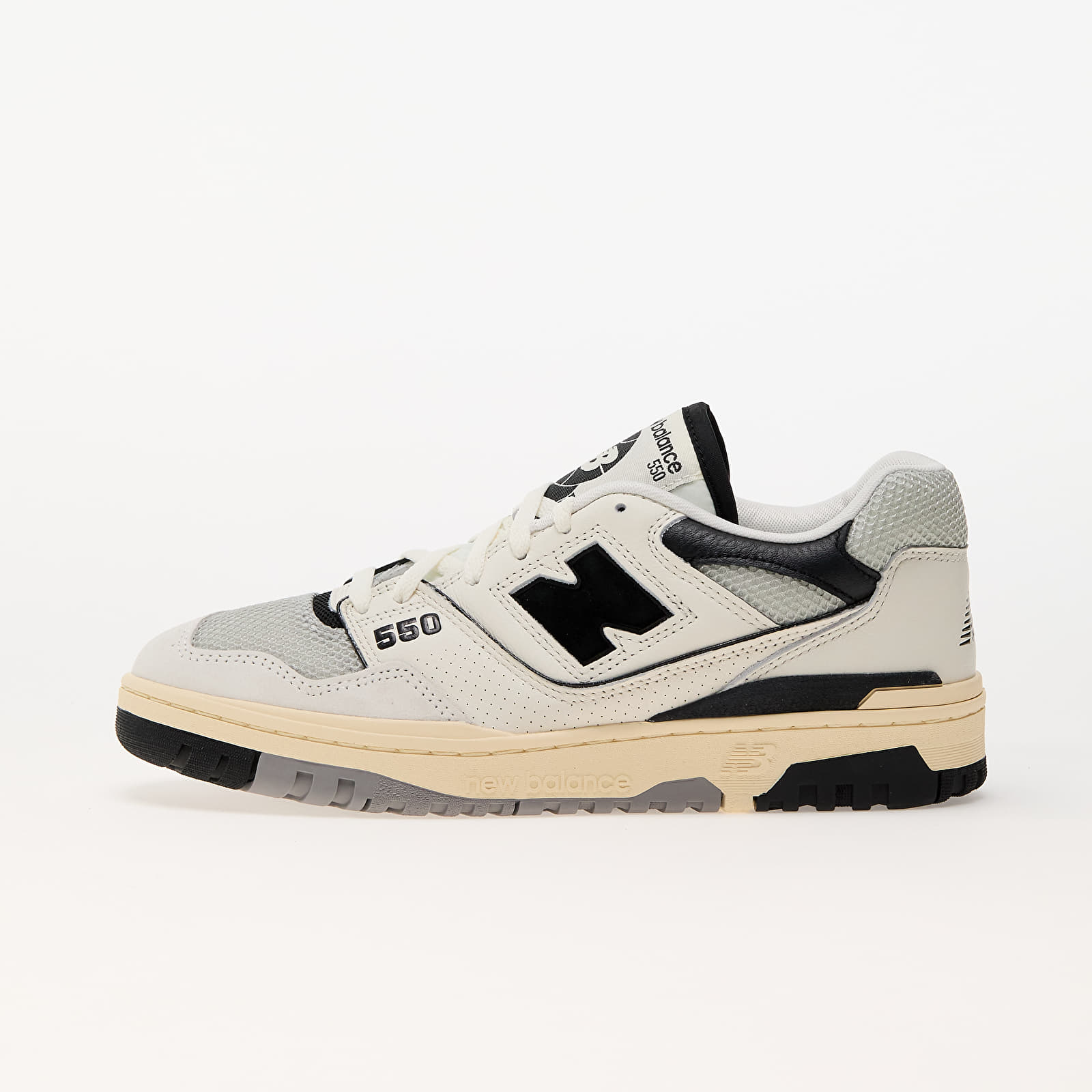 Joggesko og sko for menn New Balance 550 White
