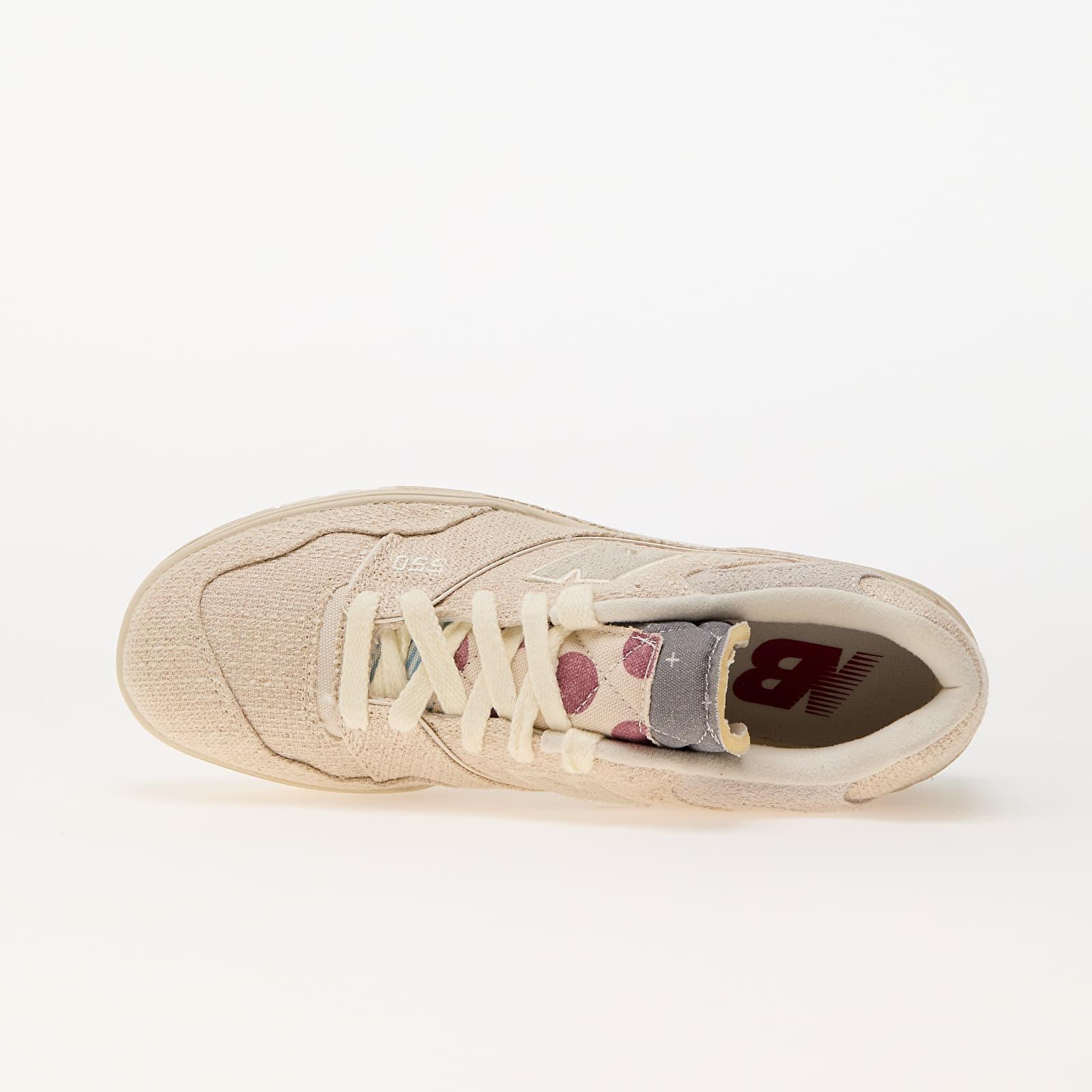 Men's sneakers and shoes New Balance 550 Beige