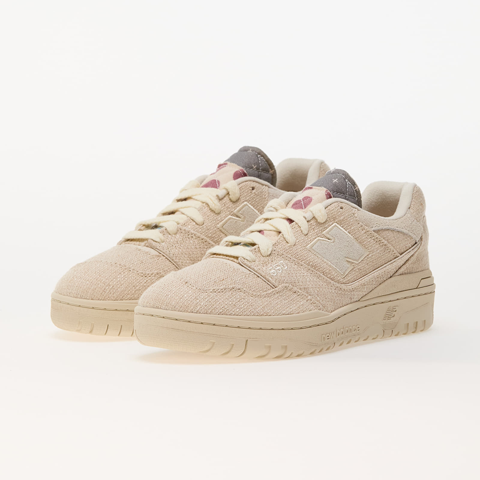 Men's sneakers and shoes New Balance 550 Beige