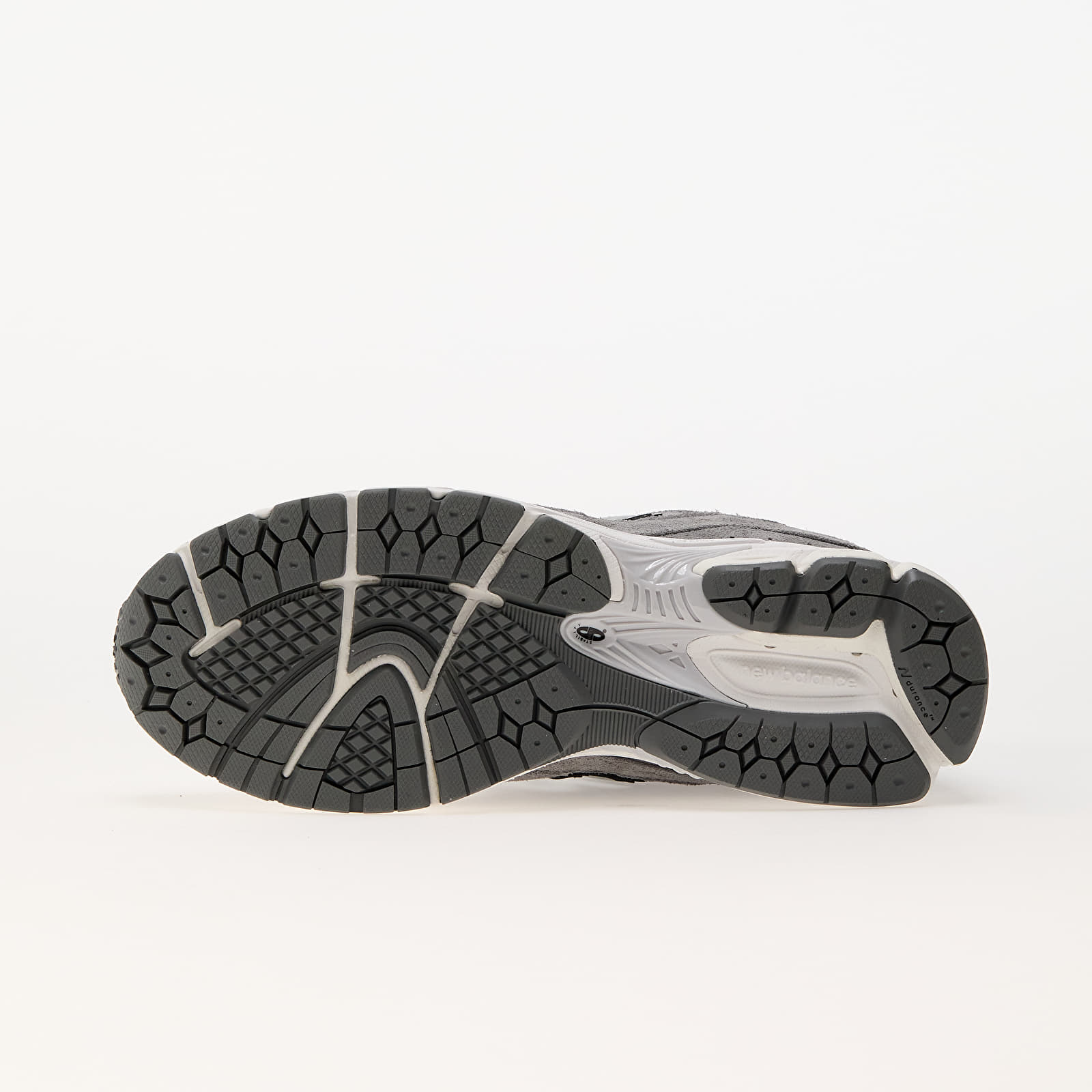 Чоловіче взуття New Balance 2002R Grey