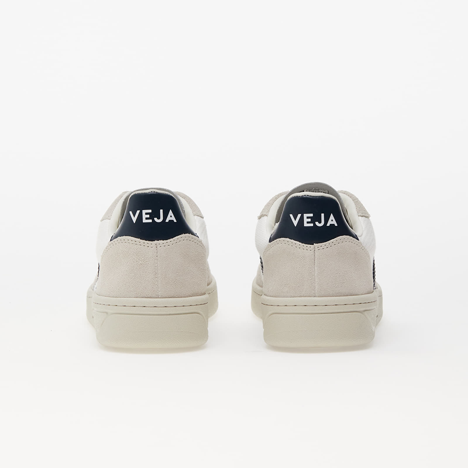 Herensneakers en -schoenen Veja V-10 B-Mesh C/O white nautico