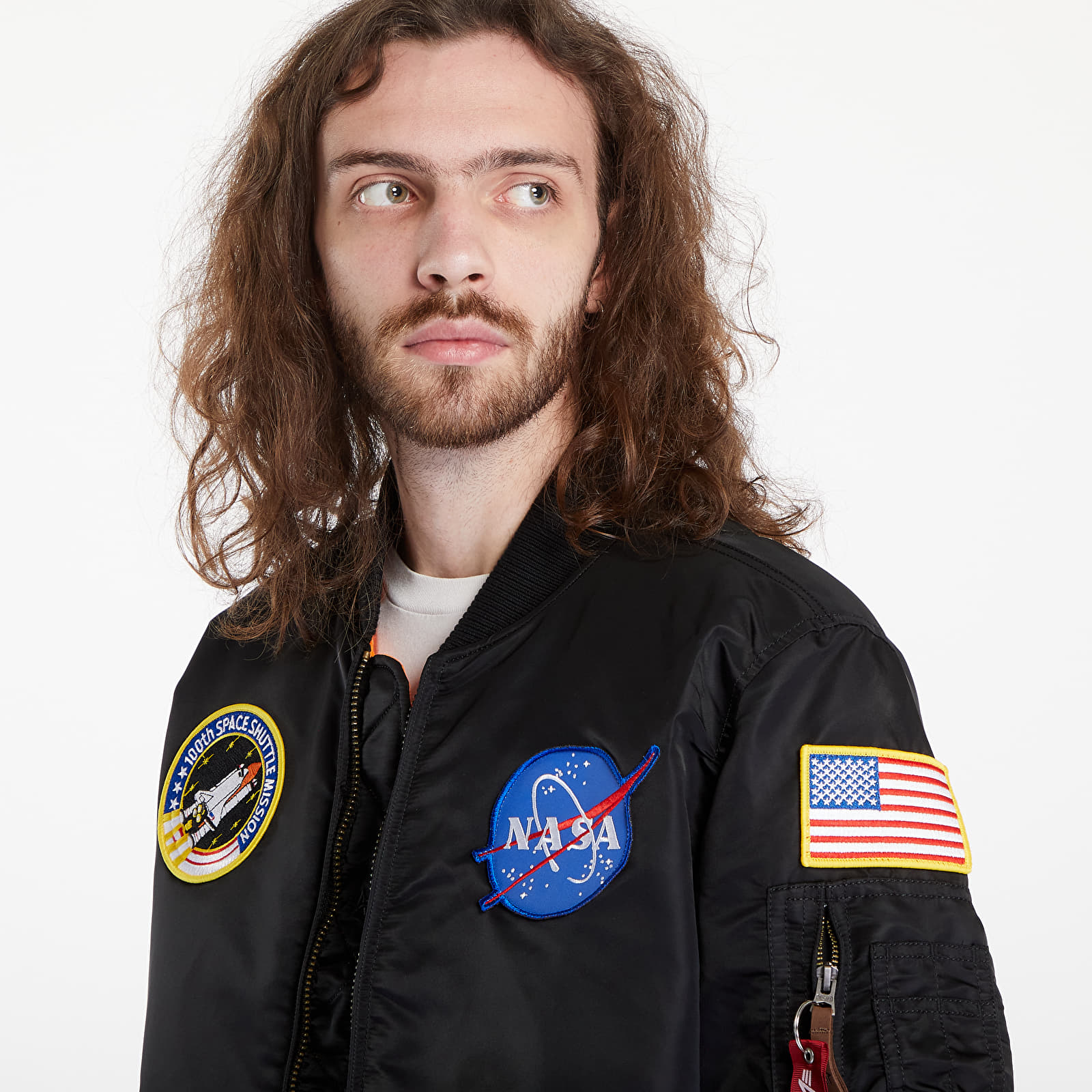 Jachete bombă pentru bărbați Alpha Industries MA-1 VF NASA Black