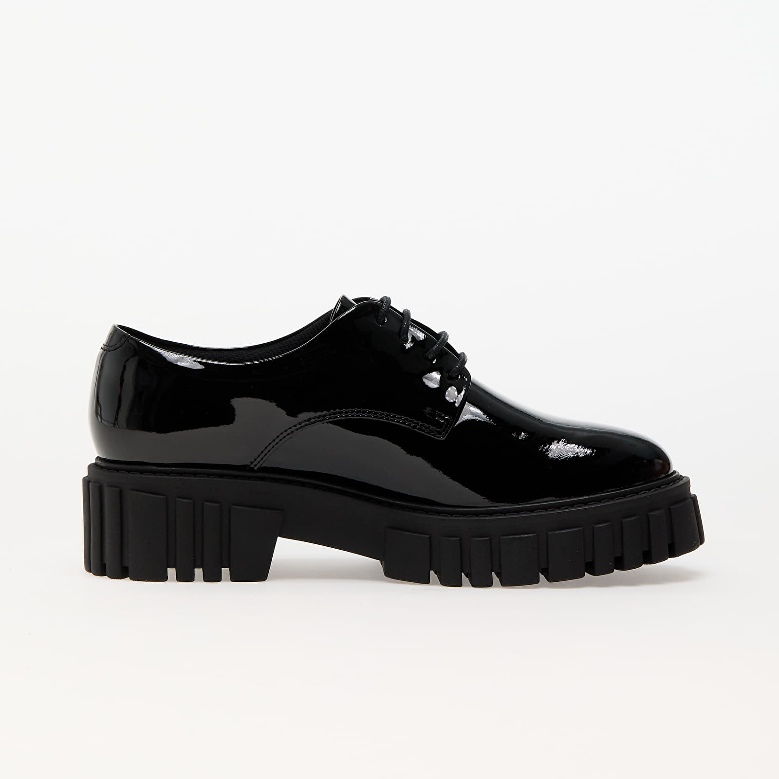 Čevlji Clarks Originals Page Walk Black Pat