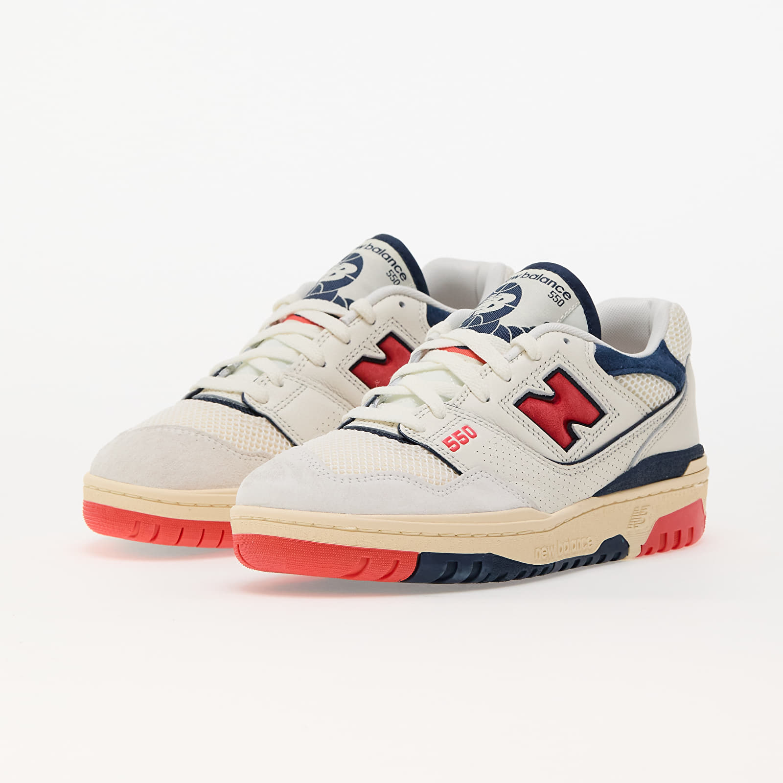 Men's sneakers and shoes New Balance 550 White