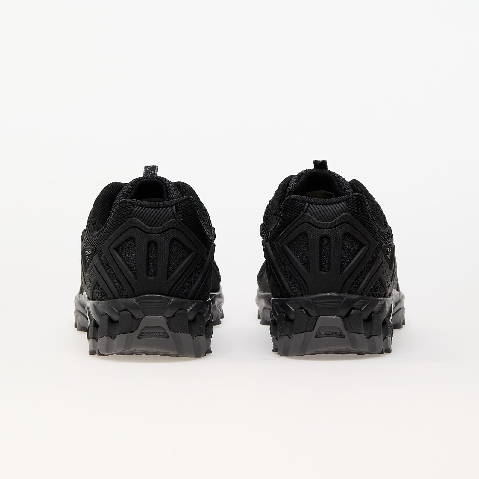 Vīriešu čības un apavi New Balance 610 Black