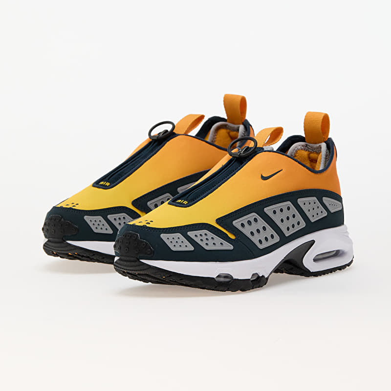 Nike W Air Max SNDR Canyon Gold/ Deep Ocean-Lt Smoke Grey | Queens